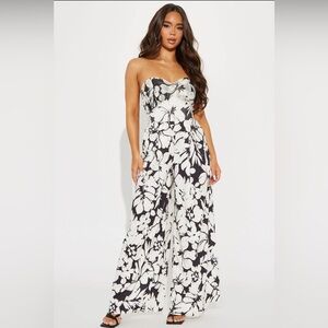 Beckette Floral Jumpsuit - Black/White Size S